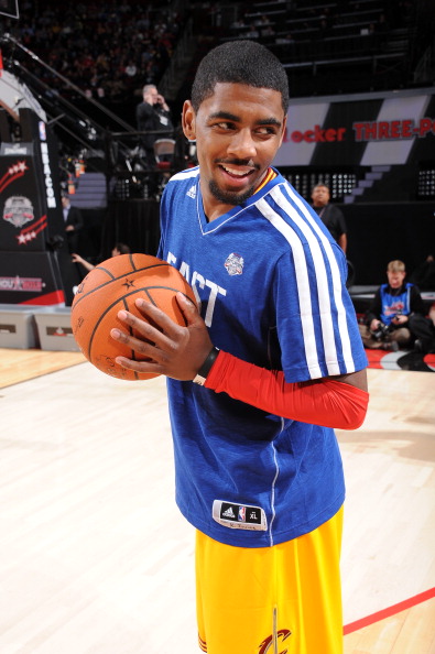 加蓬主帅：难以释怀世预赛出局，非洲杯目标是打进四强（加蓬主帅：世预赛出局仍难接受，非洲杯力争跻身四强）