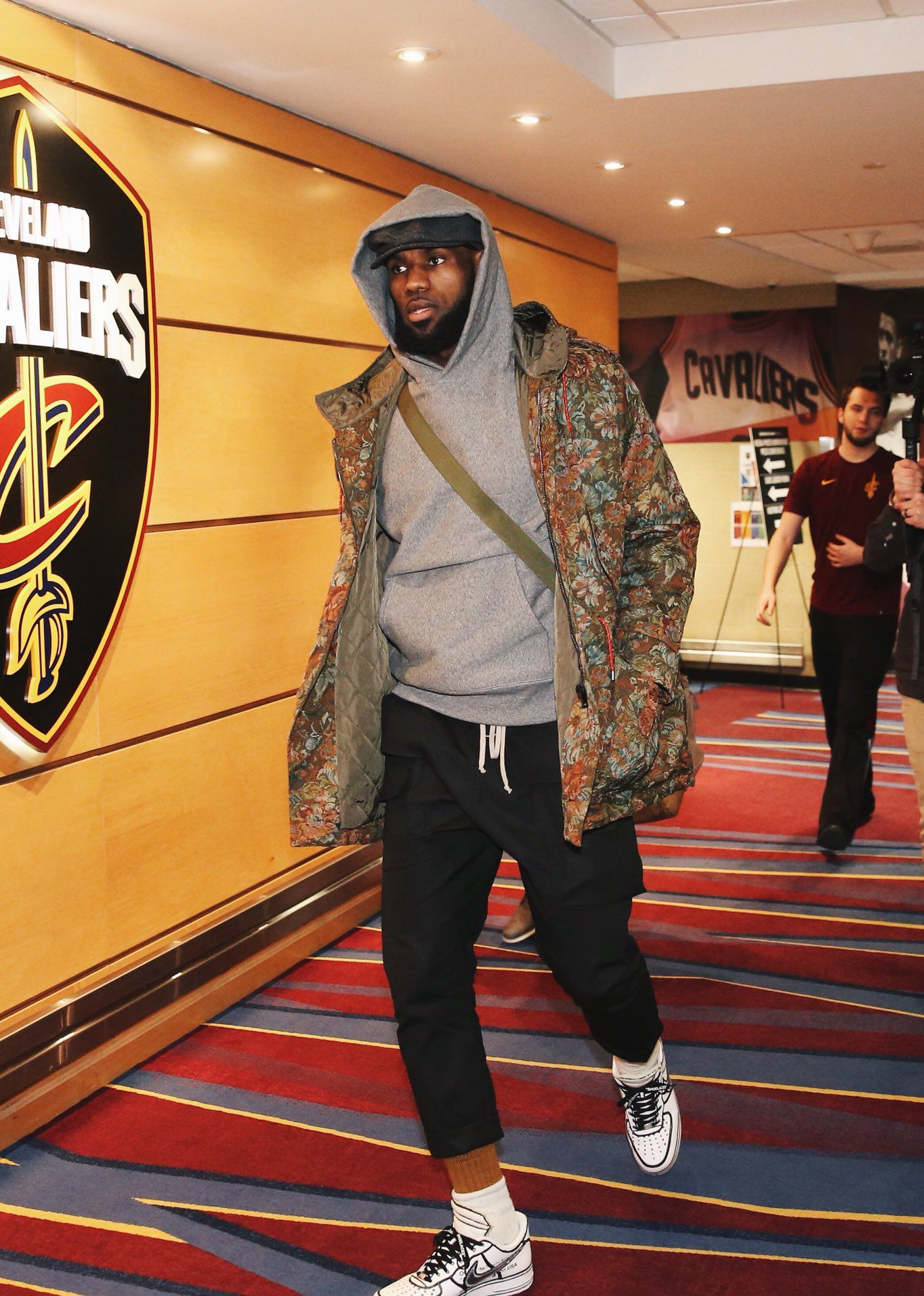 里奇：我的助攻？普利希奇就像磁铁，球似乎都在朝他飞去（里奇谈助攻：普利希奇像磁铁，皮球总往他那儿飞）