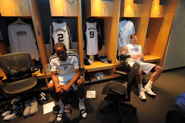 杰伦·布朗领军，球队完成20分大逆转，力挽狂澜！（杰伦·布朗率队逆转20分劣势，扭转乾坤！）