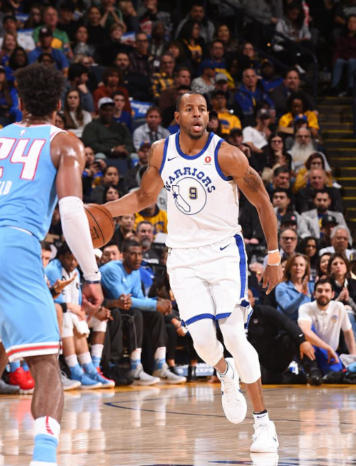 NBA：太阳击败篮网 杜兰特砍下35分（NBA：杜兰特轰35分 太阳力克篮网）