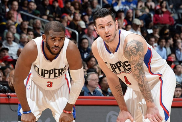 五大联赛各一队跻身欧冠积分榜前五（欧冠积分榜前五席位由五大联赛球队各占一席）