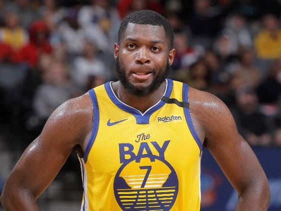 足球中超球队官宣签下韩国国脚（中超球队正式宣布韩国国脚加盟）