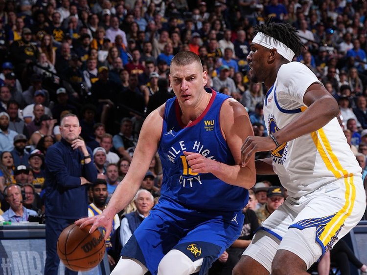 范德芬：伊萨克回了我消息，且对我的道歉非常感激（范德芬：伊萨克已回复我，并对我的道歉表示感谢）