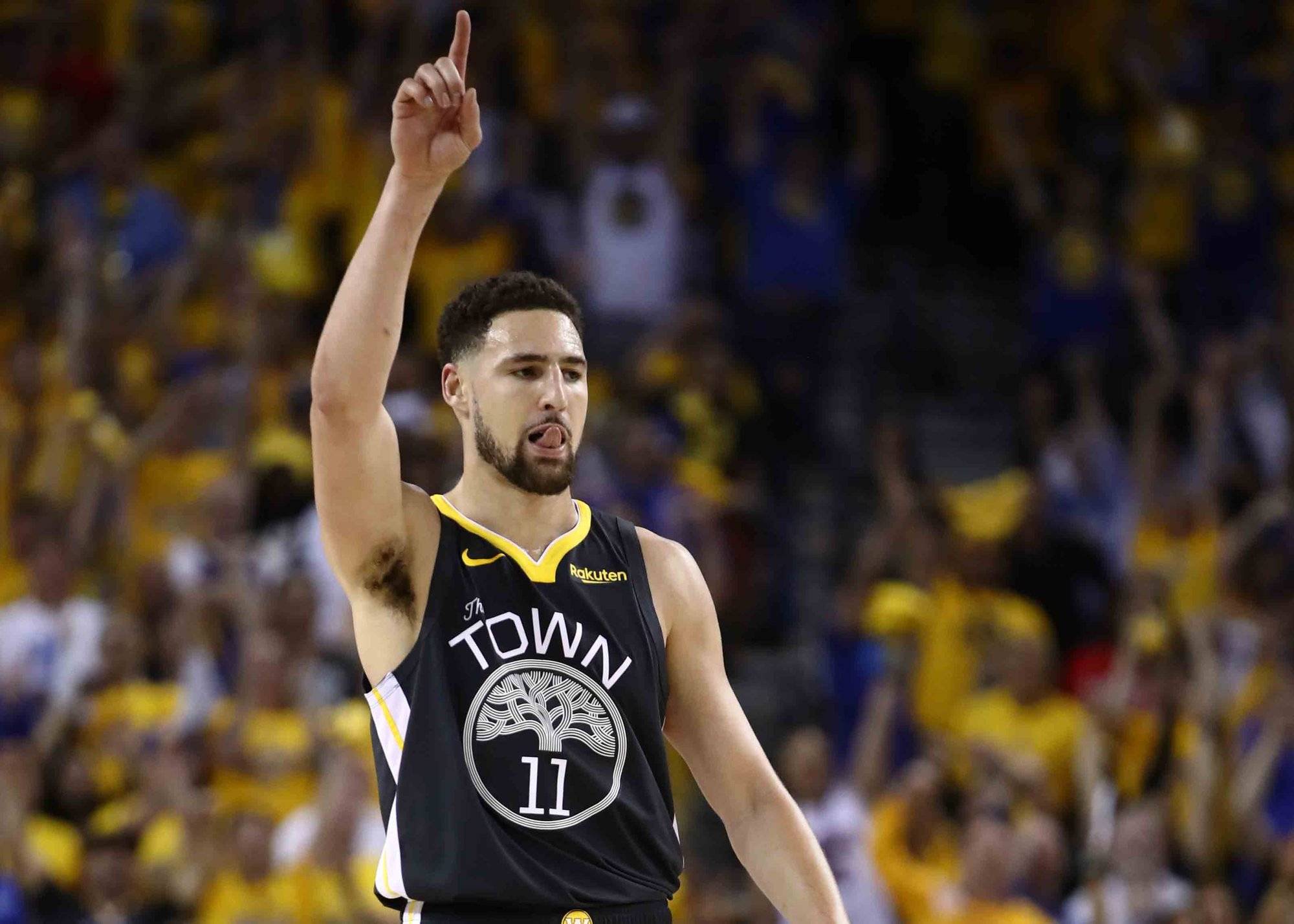 龙塞罗：巴萨这么多年都在演同样剧本，他们给裁判的钱还太少（龙塞罗：巴萨多年如出一辙，连给裁判的钱都嫌少）