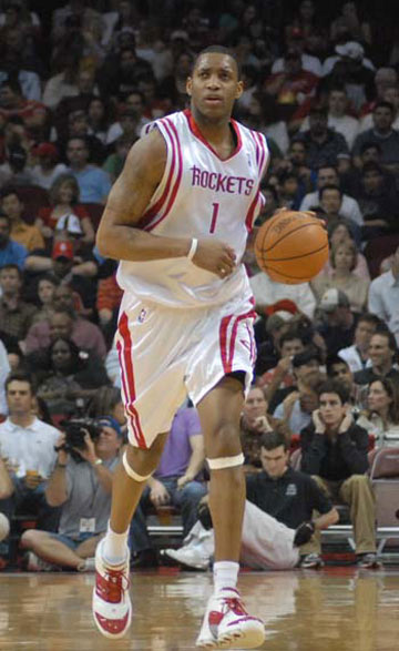 张宁和原帅合计8投0中只得1分，上赛季场均合砍28.9分（张宁、原帅本场8投全失仅1分 上赛季二人场均合计28.9分）