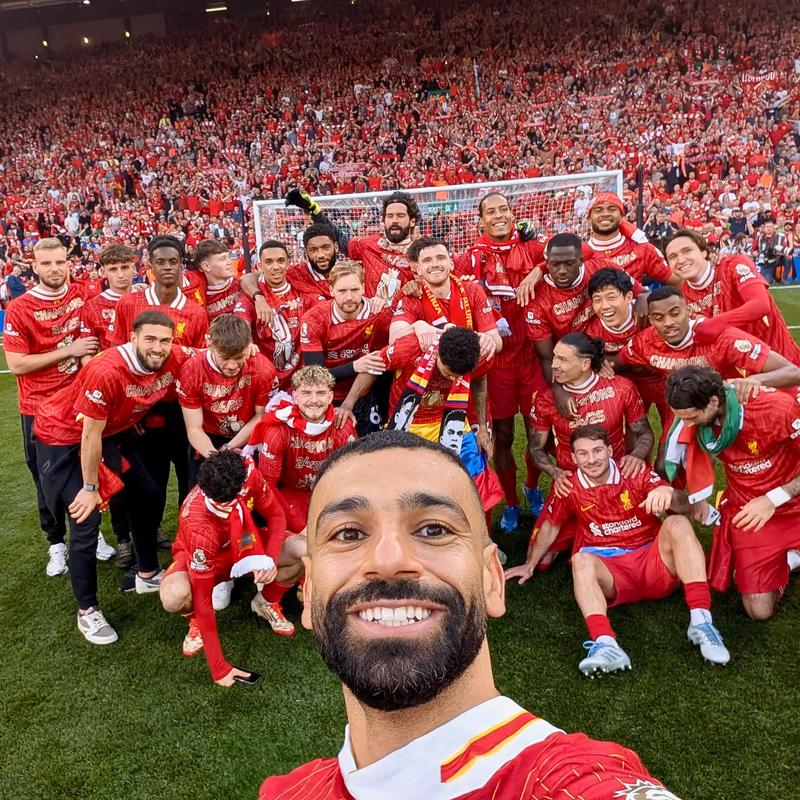 捷克11月大名单：绍切克、希克领衔，舒尔茨、维季克在列（捷克11月名单出炉：绍切克、希克领衔，舒尔茨、维季克入选）