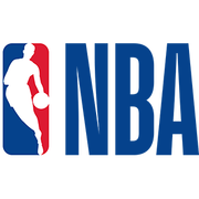 杰伦·约翰逊成为08年詹姆斯以来连续两场砍三双最年轻的前锋（杰伦·约翰逊成自2008年詹姆斯以来最年轻连砍两场三双的前锋）