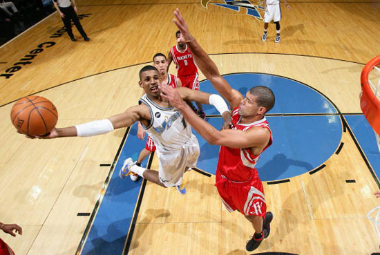 江苏业余足球再添活力 “我爱足球”城市联赛赋能基层足球发展（江苏业余足球迎来新活力：“我爱足球”城市联赛助推基层发展）