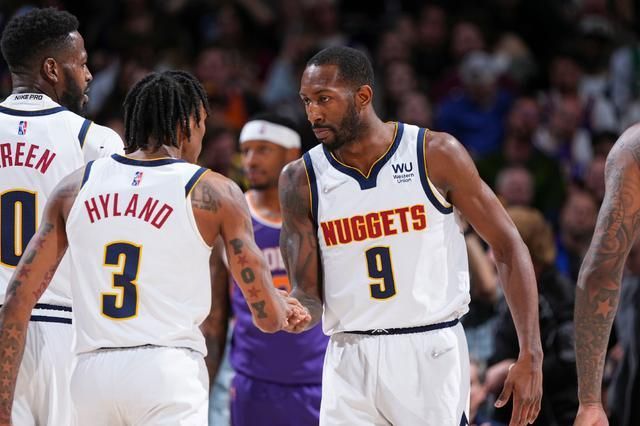 经典高尔夫球场即将重新开放 詹姆斯：这将是我休赛期造访的首站（传奇高尔夫球场即将重启，詹姆斯：休赛期首站就是这里）