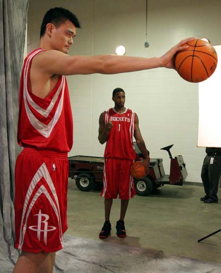 本-戴维斯：孙兴慜对我来说是家人，他离队让我非常难过（本-戴维斯：孙兴慜在我心中如家人，他的离队让我难过不已）